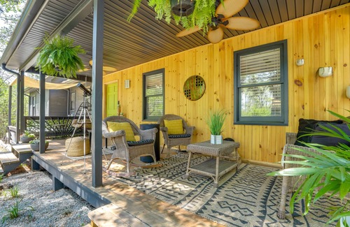 Lithonia House | Hot Tub & Hiking Trails: Luxe Georgia Farm Retreat