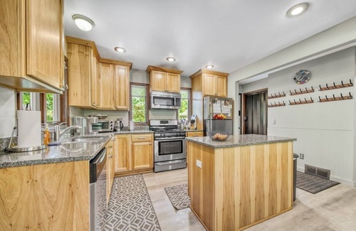 Fennville House | Hot Tub! Lake View! Fireplace! Lake Access! Dog Friendly! Close to Saugatuck!