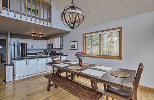 Conifer Mountain and Meadows House | Hot Tub & Mountain Views: Conifer Cabin!