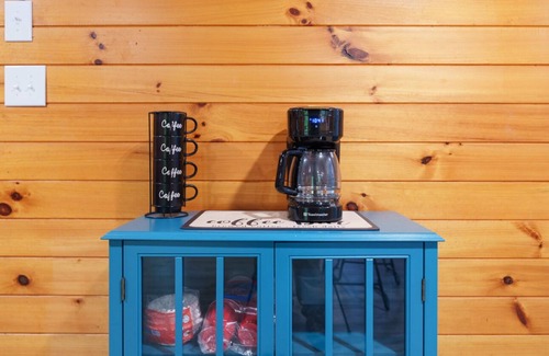 Wellington Cabin | Hot Tub -Mr Leader - Near RRG/Cave Run