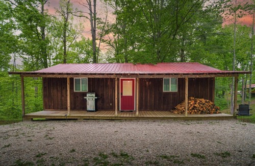 Wellington Cabin | Hot Tub -Mr Leader - Near RRG/Cave Run