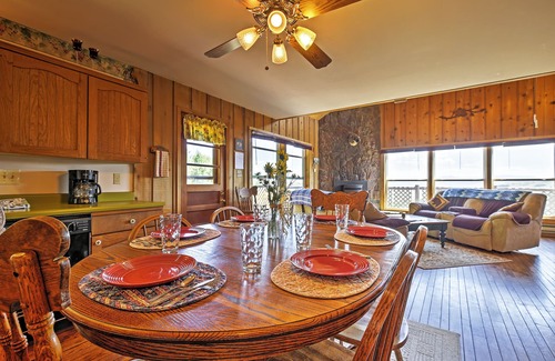 Kremmling Cabin | Hot Tub + Mtn Views: Gore Pass Kremmling Cabin