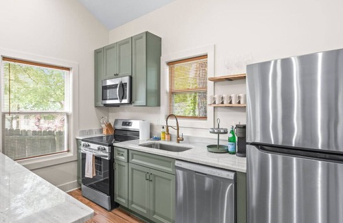 East Side House | Hot Tub | Pet-Friendly | The Beacon Retreat