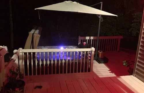 Tunkhannock Township House | Hot Tub, Playroom, Swimming Pool, Central AC, Cable, Free WiFi, Lakes Tennis