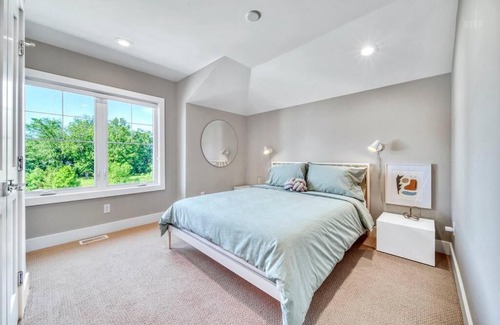 Douglas House | Hot Tub - Saugatuck/Douglas - Three Bedroom - Sleeps 8