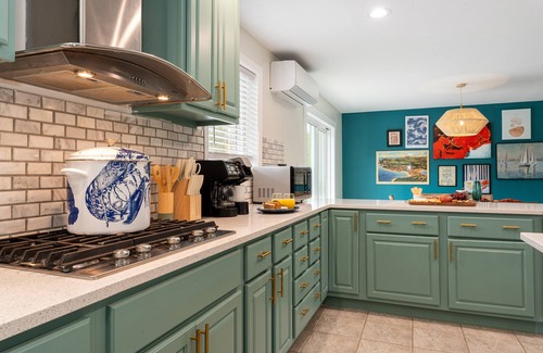 Lamoine House | Hot tub-Sauna-Game Room-Fire pit-Close to Acadia/Bar Harbor!