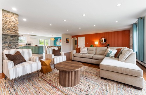 Lamoine House | Hot tub-Sauna-Game Room-Fire pit-Close to Acadia/Bar Harbor!