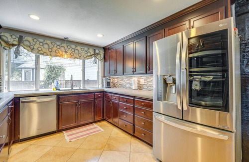 University Place House | Hot Tub + Sauna: Home 8 Mi to Downtown Tacoma!