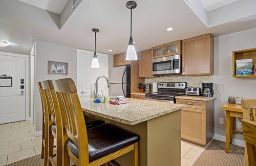 Copperstone Resort Condo | Hot Tub | Walkout Patio to River |Mountain Getaway