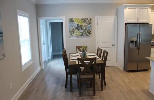 Myrtle Beach House | Hot Tub with Beach House One Block To the Beach