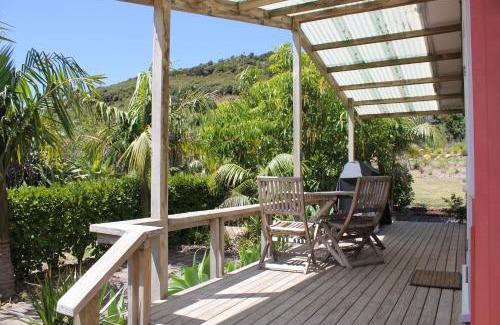 Hot Water Beach House | Hot Water Beach Surf Sound Cottage