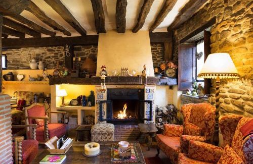 San Pelayo de Montija Hotel | Hotel Rural Zalama