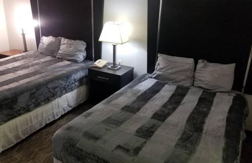 Stillwater Apartment | Hotel 2 Queen Beds Room 124 Booking