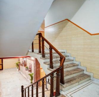 Ghaziabad Hotel | hotel 4 SQUARE