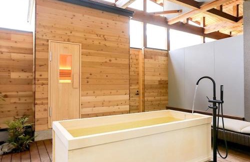Katsuyama Hotel | Hotel 4CROWNS-PREMIER BBQシルバープラン