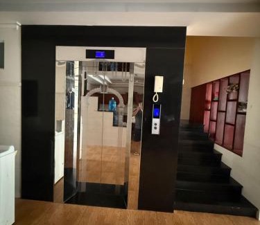 Ben Luc Hotel | Hotel 5 Sao