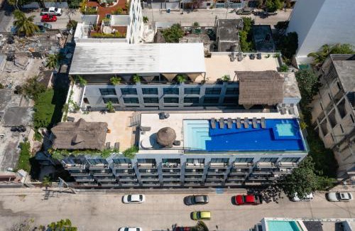 Luis Donaldo Colosio Hotel | Hotel 52 Playa del Carmen