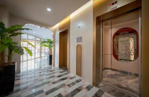 Geylang Hotel | Hotel 81 Premier Princess
