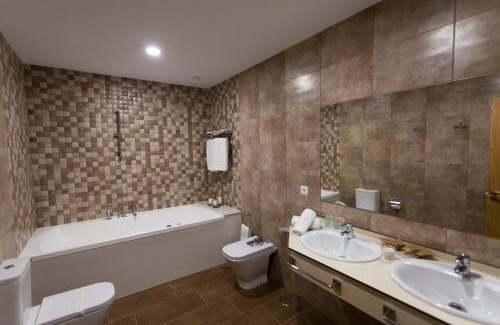 Naron Hotel | Hotel A Roldana