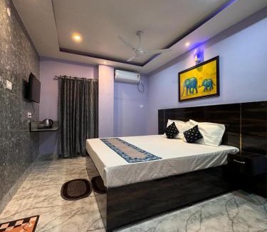 Tezpur Hotel | HOTEL AARNA