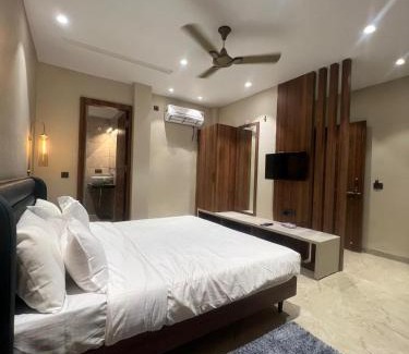 Pachmarhi House | hotel abhilasha pachmarhi '