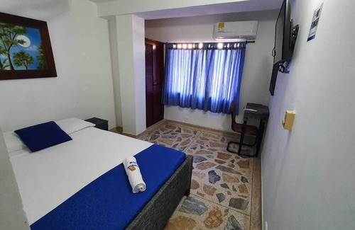 Caucasia Hotel | Hotel Acapulco Caucasia