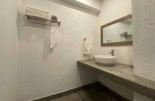 Alvaro Obregon Hotel | Hotel Aeropuerto Morelia
