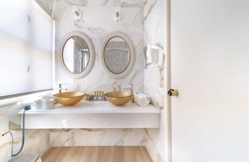 Vrontados Hotel | Hotel Agia Markella