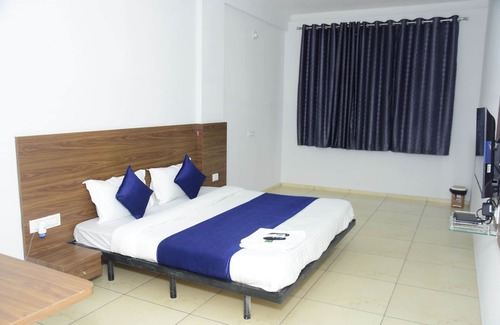 Hansalpur Becharaji Hotel | Hotel Agroha