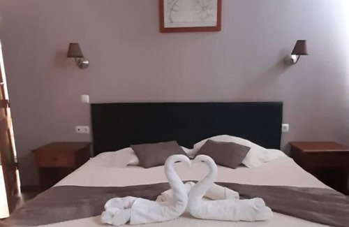 Vila do Maio House | Hotel Ah Maio - Deluxe Suite with Sea View 1