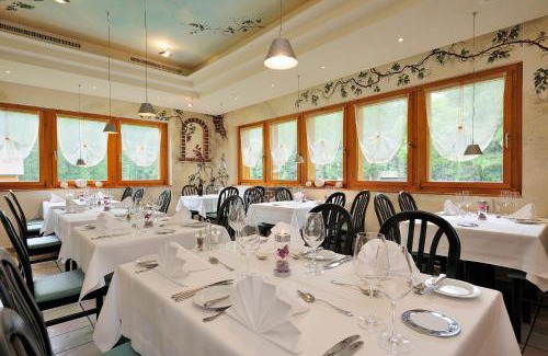 Obergoms Hotel | Hotel Ahorni