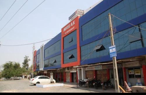 Wankaner Hotel | Hotel ak and Resturant