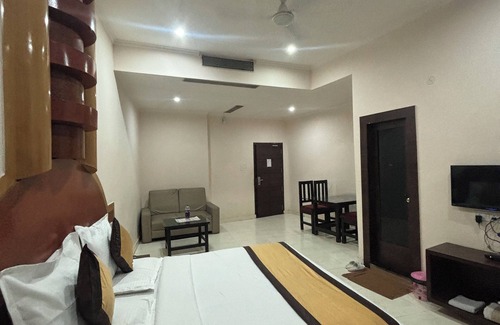 Bastar Hotel | Hotel Akanksha
