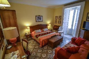 Isola del Borgo Antico Hotel | Hotel Akropolis - Museum Hotel