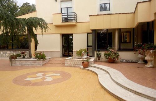Tocco Caudio Hotel | HOTEL AL QUERCETO