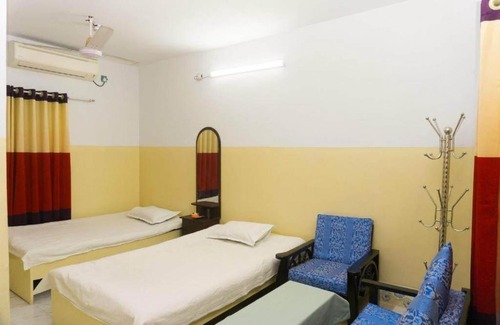 Dhaka Hotel | Hotel Al-Sarwar (Res.)