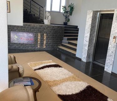 Dushanovë Hotel | Hotel Albatros