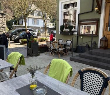 Monschau Hotel | Hotel Alt Montjoie