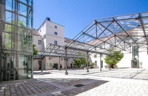 Hainburg an der Donau Hotel | Hotel Altes Kloster