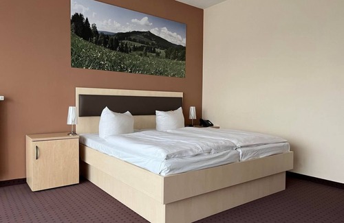 Dippoldiswalde House | Hotel Am Heidepark - Double room, shower or bath, WC