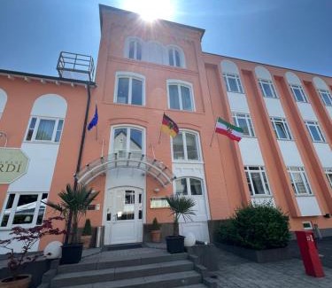 Schwelm Hotel | Hotel Am Mühlenteich