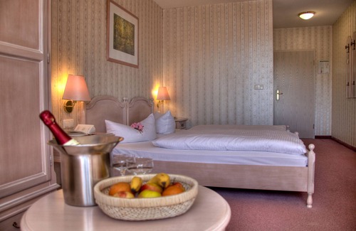 Altentreptow Hotel | Hotel am Markt