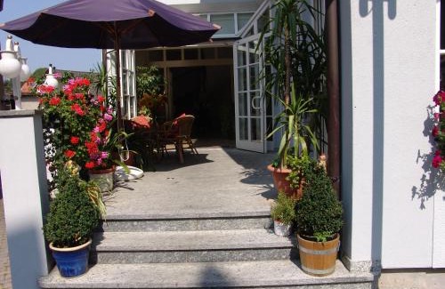 Neuenstein Hotel | Hotel am Schloss Neuenstein