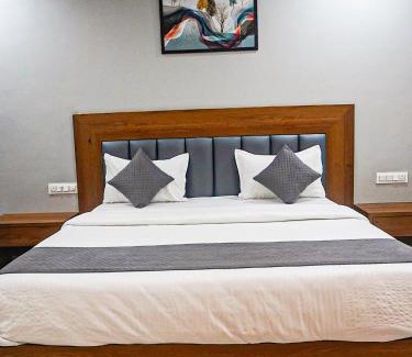 Himatnagar Hotel | Hotel Amazon