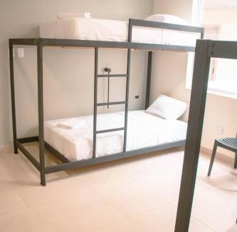 Sucumbios Province Hotel | Hotel Amazonas Suite, Habitación con literas