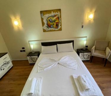 Lezhe Hotel | Hotel Ambasador Garden