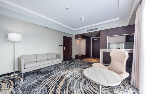 Srodmiescie Hotel | Hotel Ambasador Premium