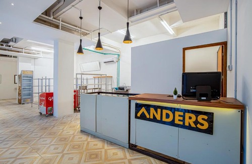 Kemanggisan Hotel | Hotel Anders