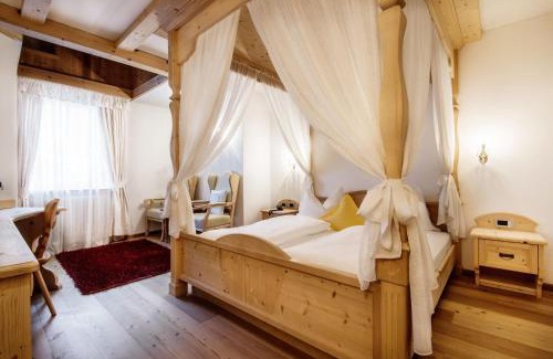 La Villa Hotel | Hotel Antines