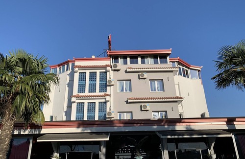 Ardenice Hotel | Hotel Anxhelo